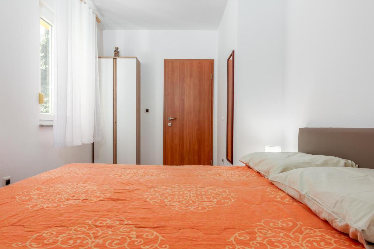 Apartments Manuela Пула Екстериор снимка