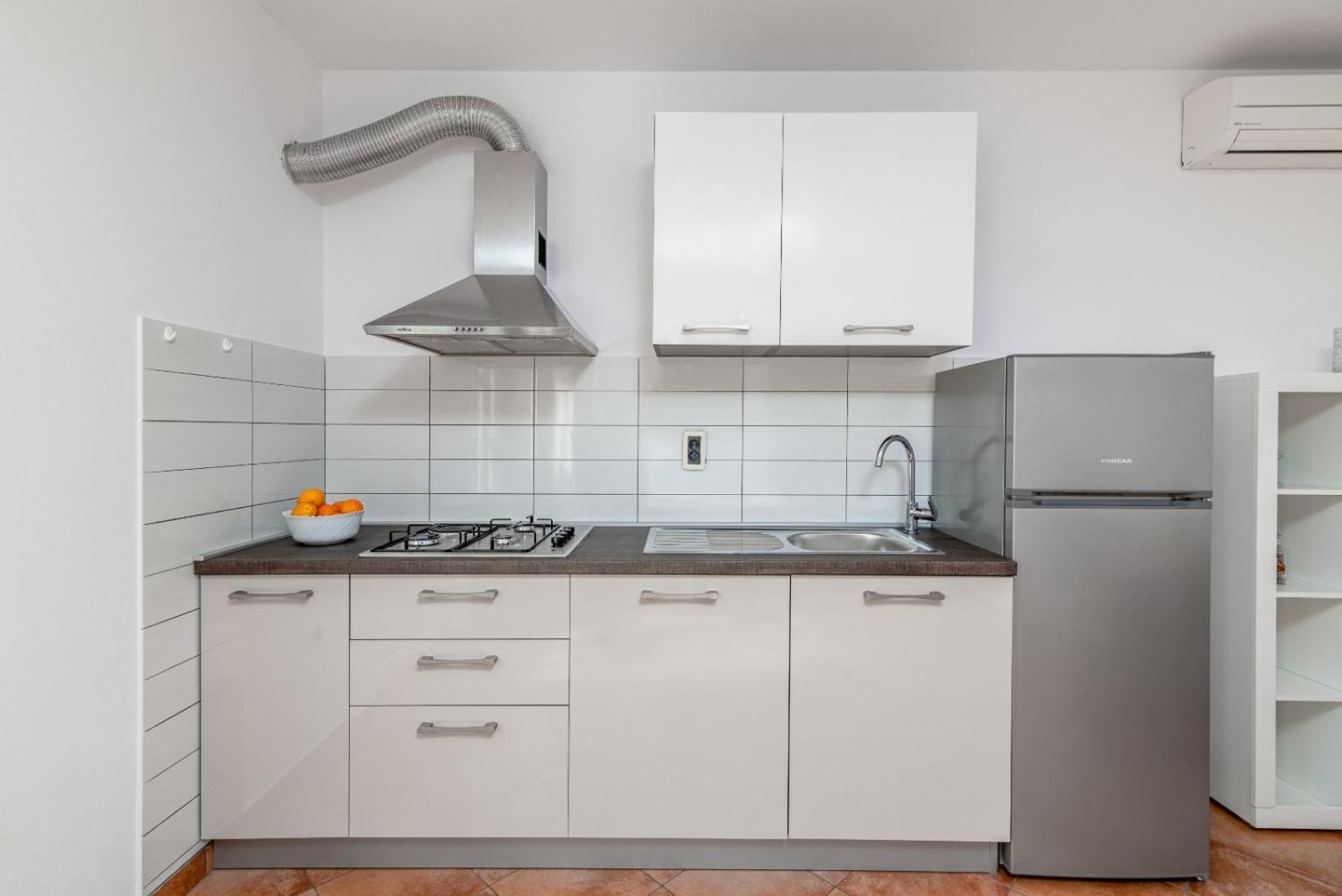 Apartments Manuela Пула Екстериор снимка
